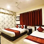 Hotel Airport Star