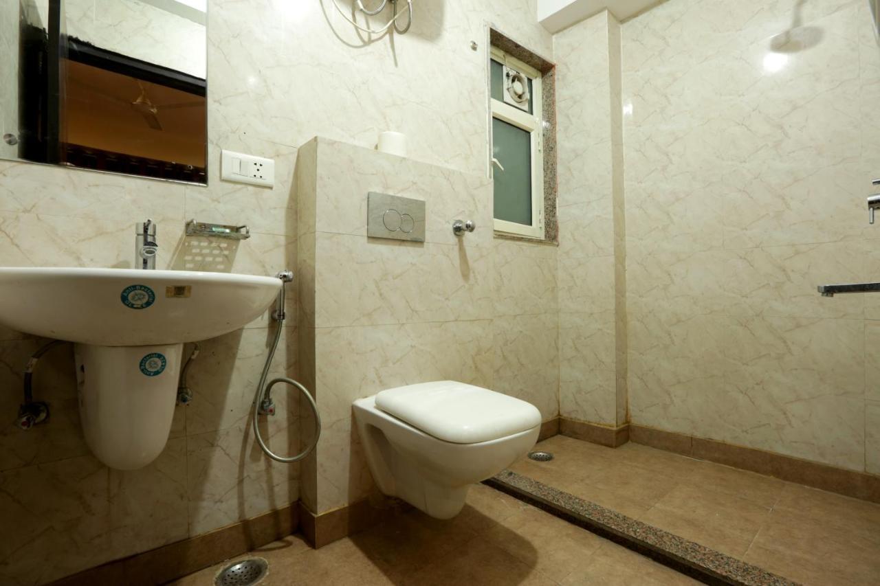 Airport Star Hotel 4*