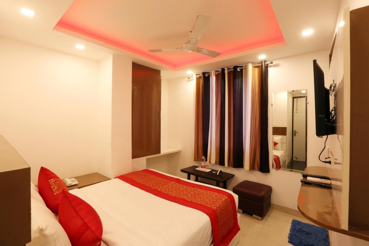 Airport Star Hotel